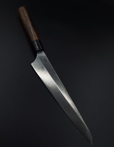 Große Japanische Rechtshandklinge 180 Lagen 23cm mit Griff aus Schaftholz Nuss